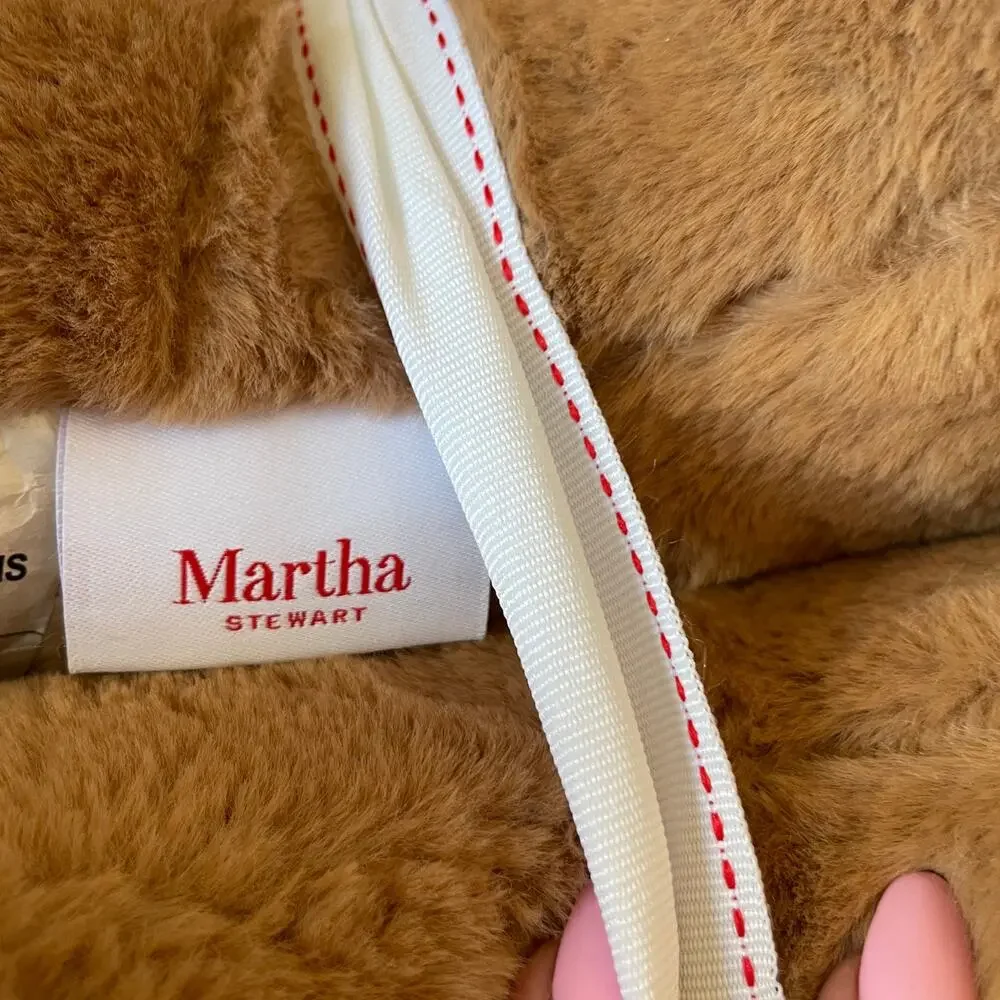 NEW Martha Stewart Faux Fur GINGERBREAD Pillows 18x13 Set of 2 Christmas Decor